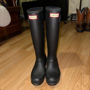 Black Hunter Boots- size 6